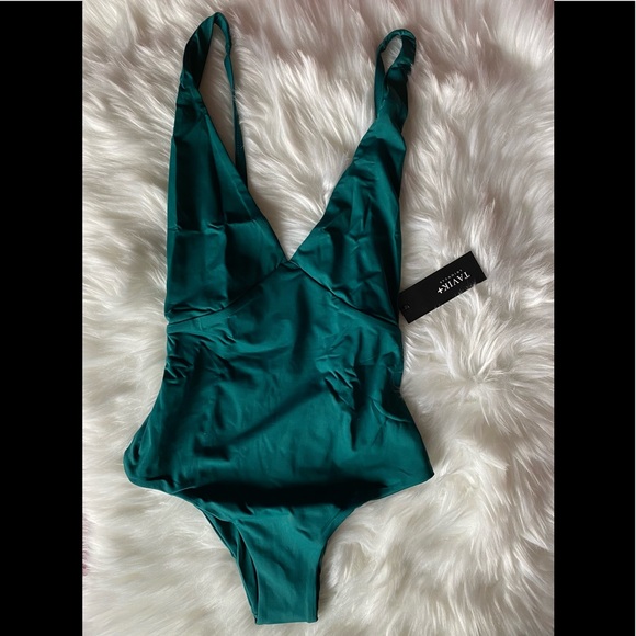 🌸🌸TAVIK🌸🌸 Drew One Piece Swimwear - Picture 6 of 9